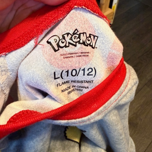Pokemon unisex pajamas - Picture 3 of 3